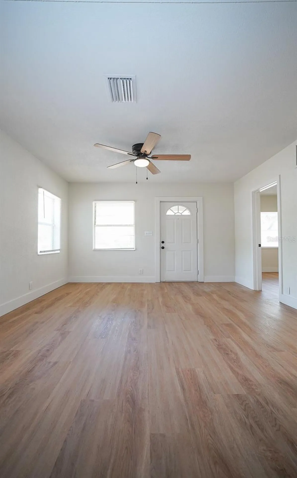 546 16th Avenue S St Petersburg FL 33701