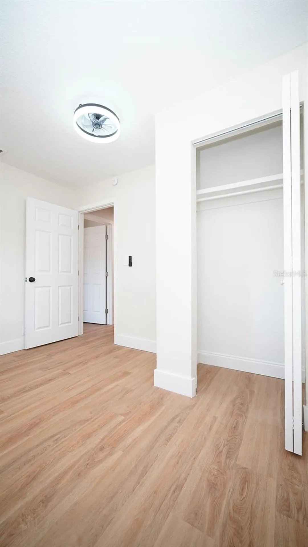 546 16th Avenue S St Petersburg FL 33701