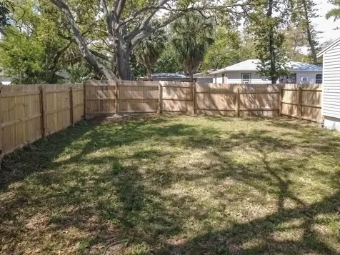 546 16th Avenue S St Petersburg FL 33701