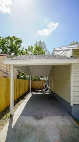 546 16th Avenue S St Petersburg FL 33701