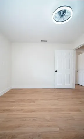 546 16th Avenue S St Petersburg FL 33701