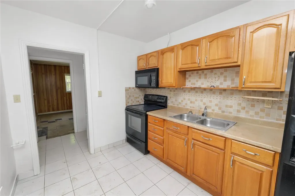 403 W Valencia Street Lakeland FL 33805