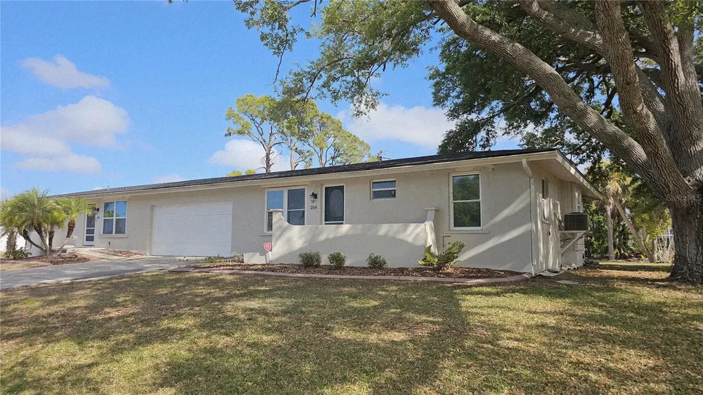 284 Rotonda Boulevard W Rotonda West FL 33947