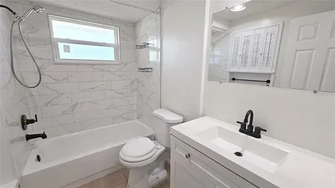 284 Rotonda Boulevard W Rotonda West FL 33947