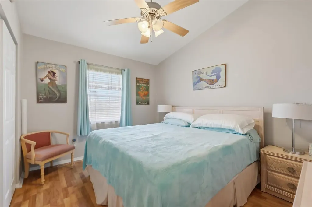 2806 Gulf Drive Holmes Beach FL 34217