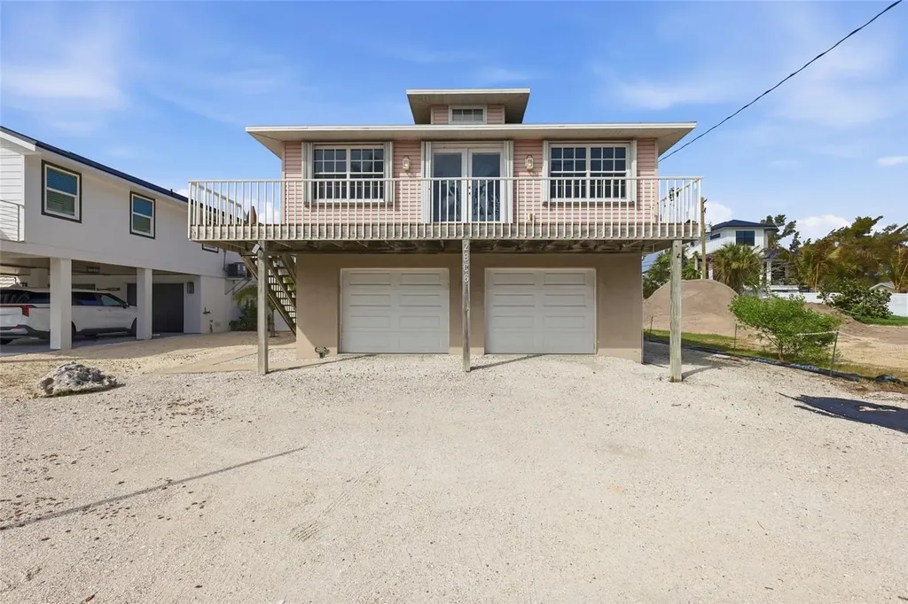 2806 Gulf Drive Holmes Beach FL 34217