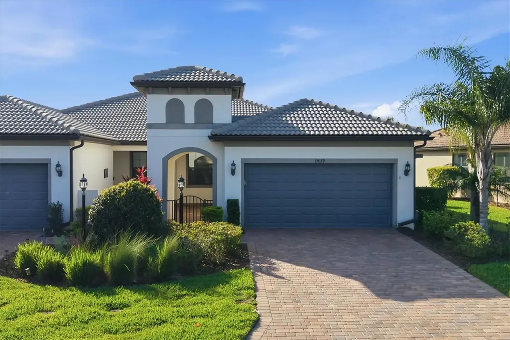 17039 Hampton Falls Terrace Bradenton FL 34202