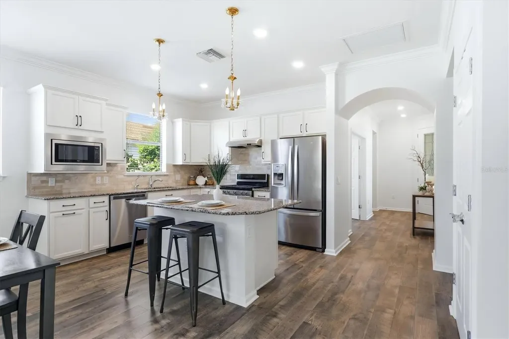 17039 Hampton Falls Terrace Bradenton FL 34202