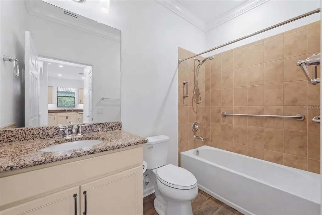 17039 Hampton Falls Terrace Bradenton FL 34202