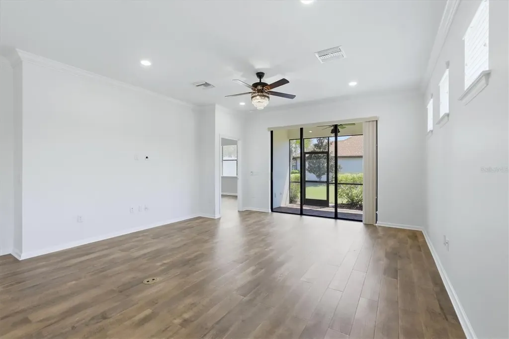 17039 Hampton Falls Terrace Bradenton FL 34202