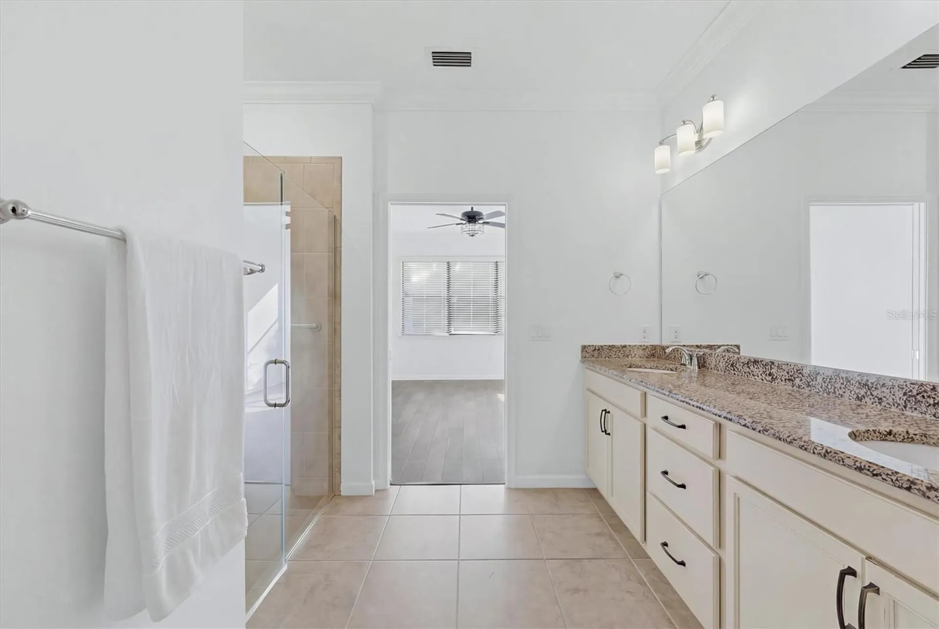 17039 Hampton Falls Terrace Bradenton FL 34202