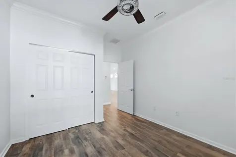 17039 Hampton Falls Terrace Bradenton FL 34202