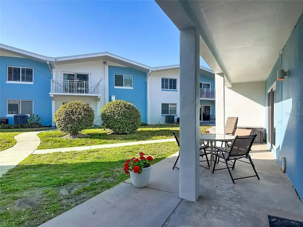 547 N Atlantic Avenue New Smyrna Beach FL 32169