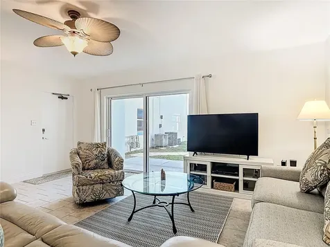 547 N Atlantic Avenue New Smyrna Beach FL 32169
