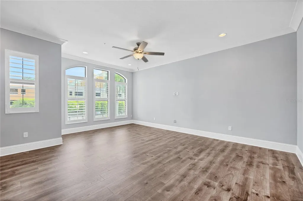 1250 May Lane Sarasota FL 34236