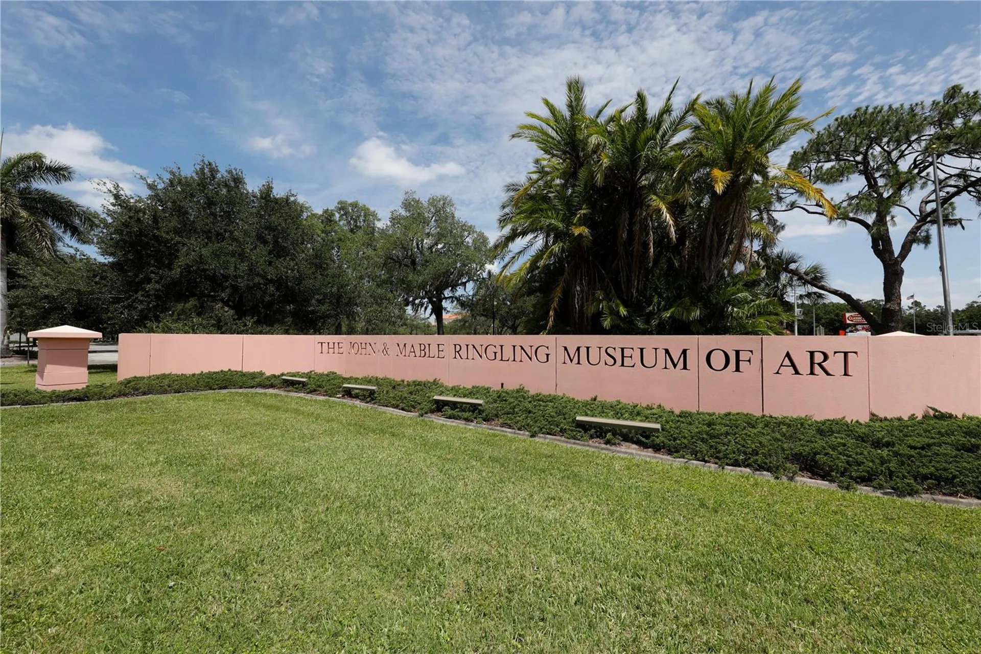 1250 May Lane Sarasota FL 34236