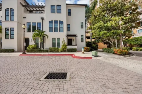 1250 May Lane Sarasota FL 34236