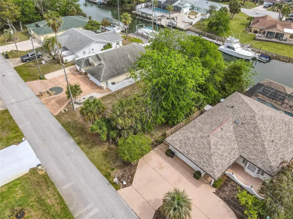 26 Comanche Court Palm Coast FL 32137