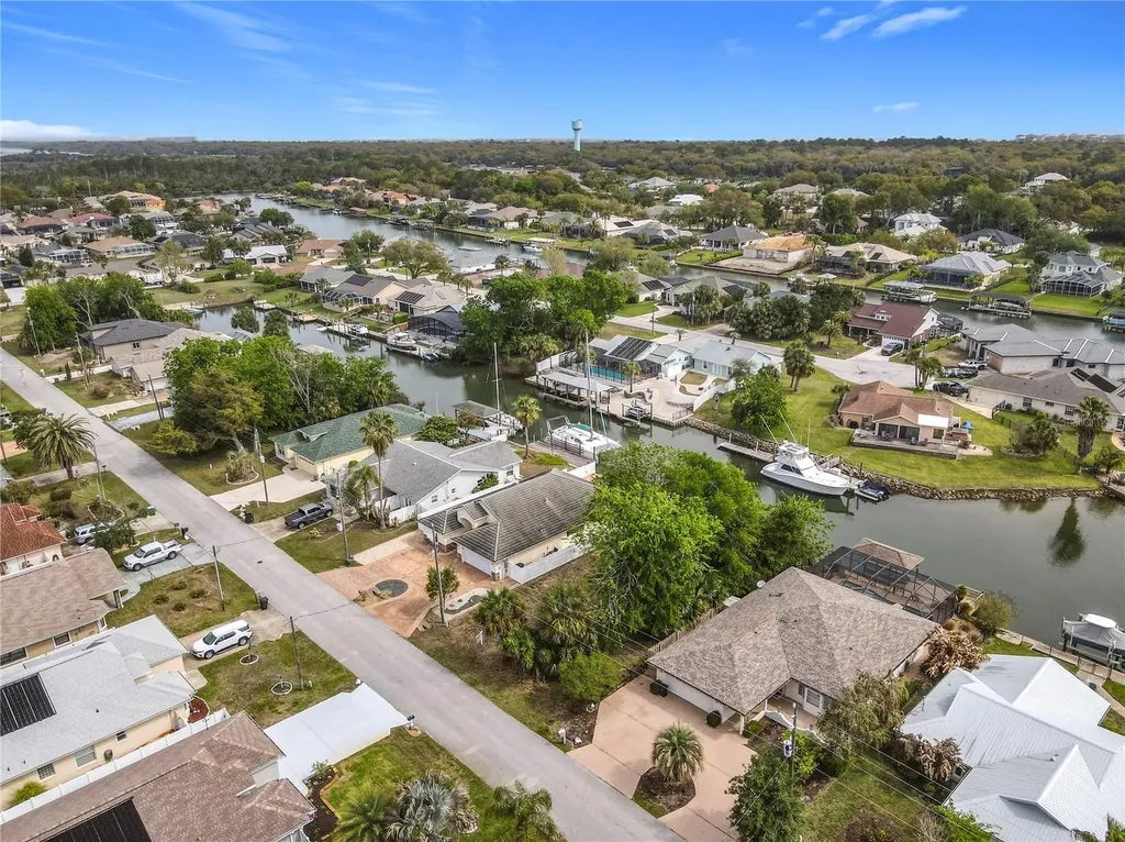 26 Comanche Court Palm Coast FL 32137