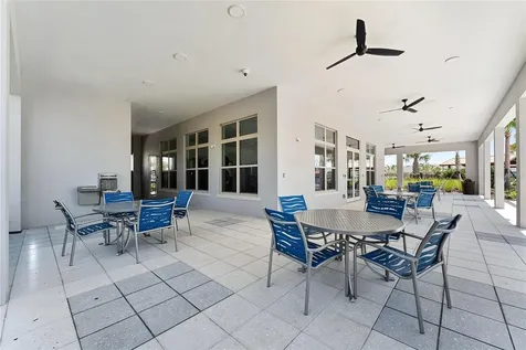 2077 Walnut Creek Drive Kissimmee FL 34744