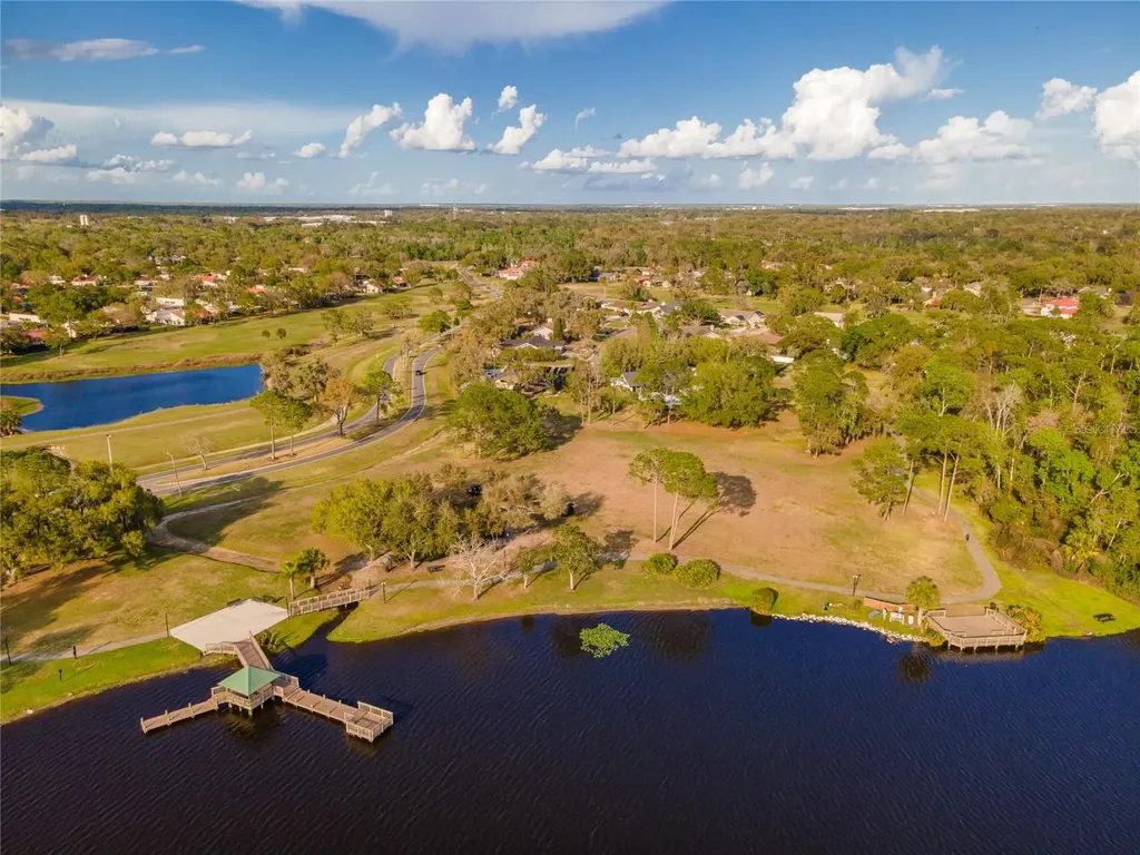 2802 Hammock Drive Plant City FL 33566