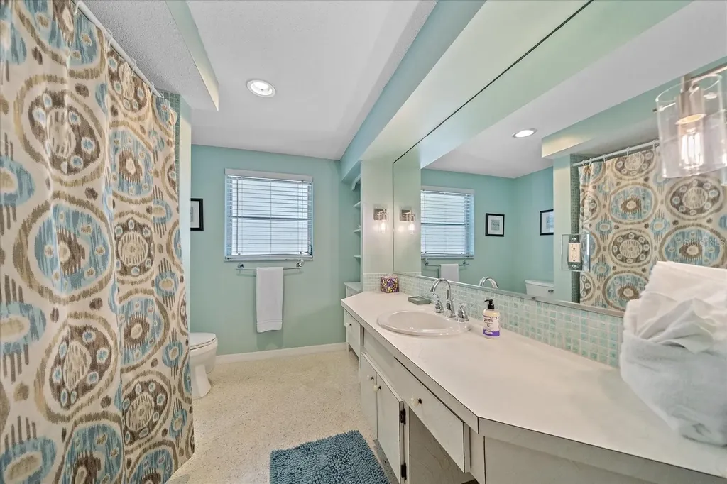 611 Venice Lane Sarasota FL 34242