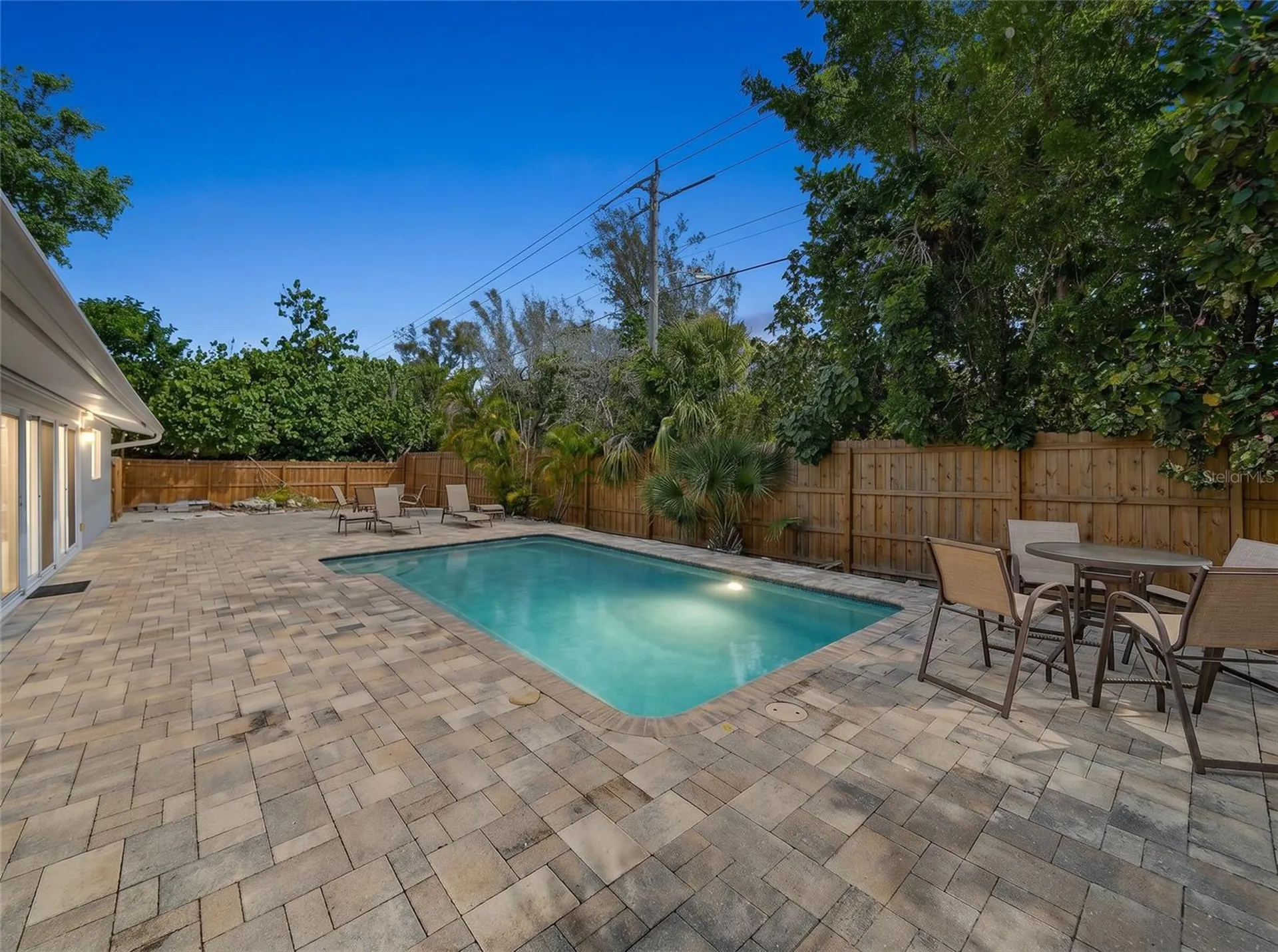 611 Venice Lane Sarasota FL 34242