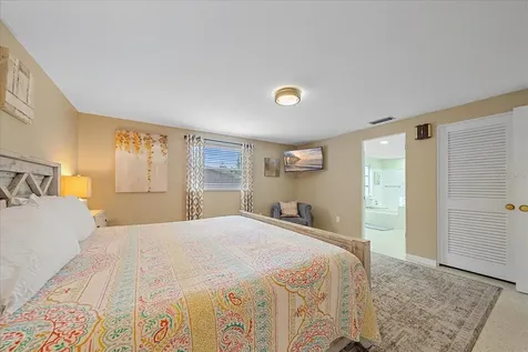 611 Venice Lane Sarasota FL 34242