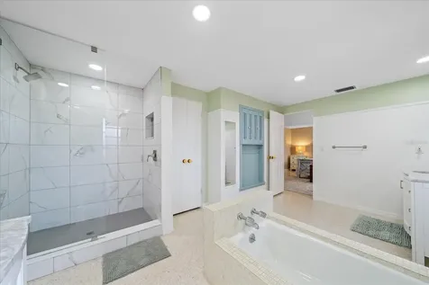 611 Venice Lane Sarasota FL 34242