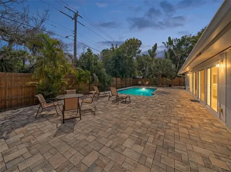 611 Venice Lane Sarasota FL 34242