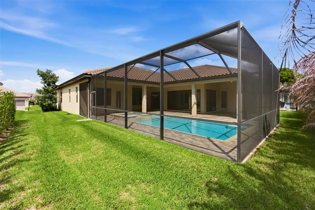 14907 Tavares Mill Avenue Lithia FL 33547