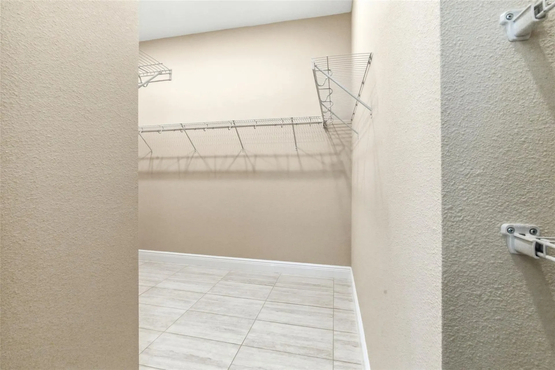 14907 Tavares Mill Avenue Lithia FL 33547