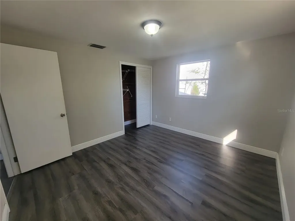 4214 Ridgefield Avenue Holiday FL 34691