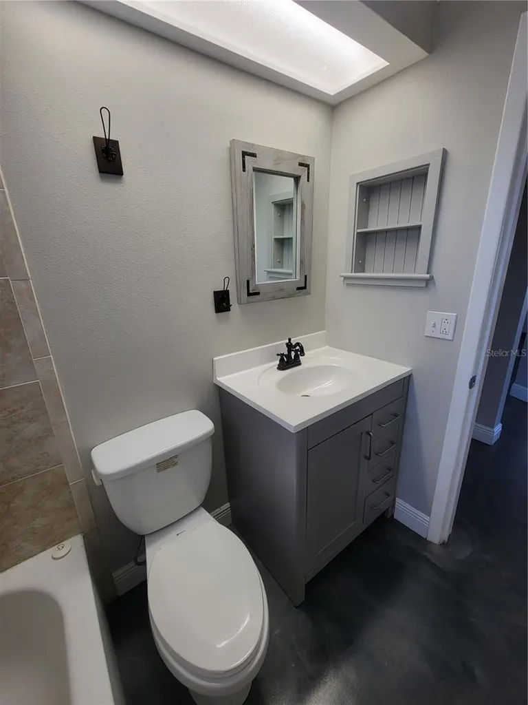 4214 Ridgefield Avenue Holiday FL 34691