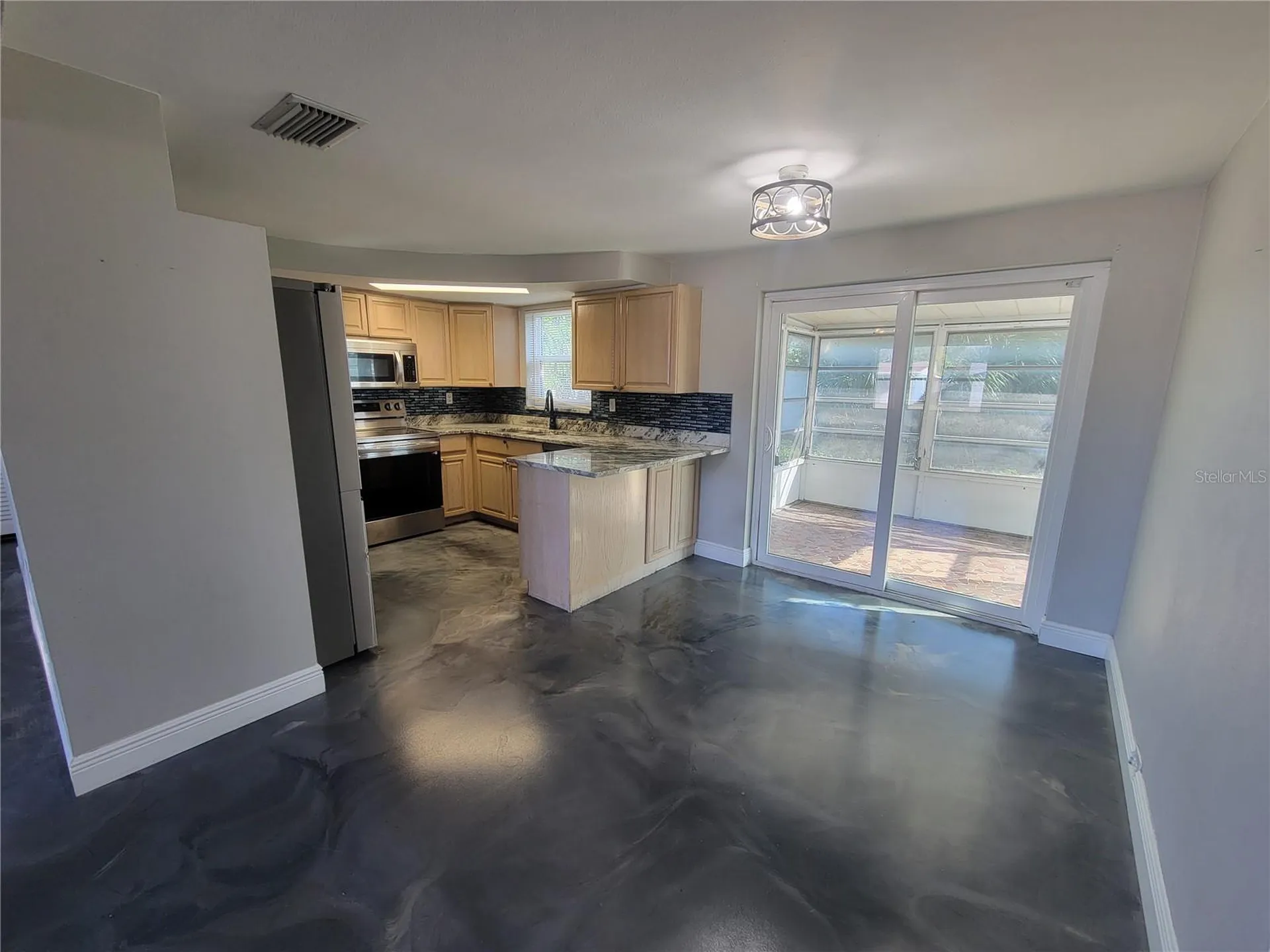 4214 Ridgefield Avenue Holiday FL 34691
