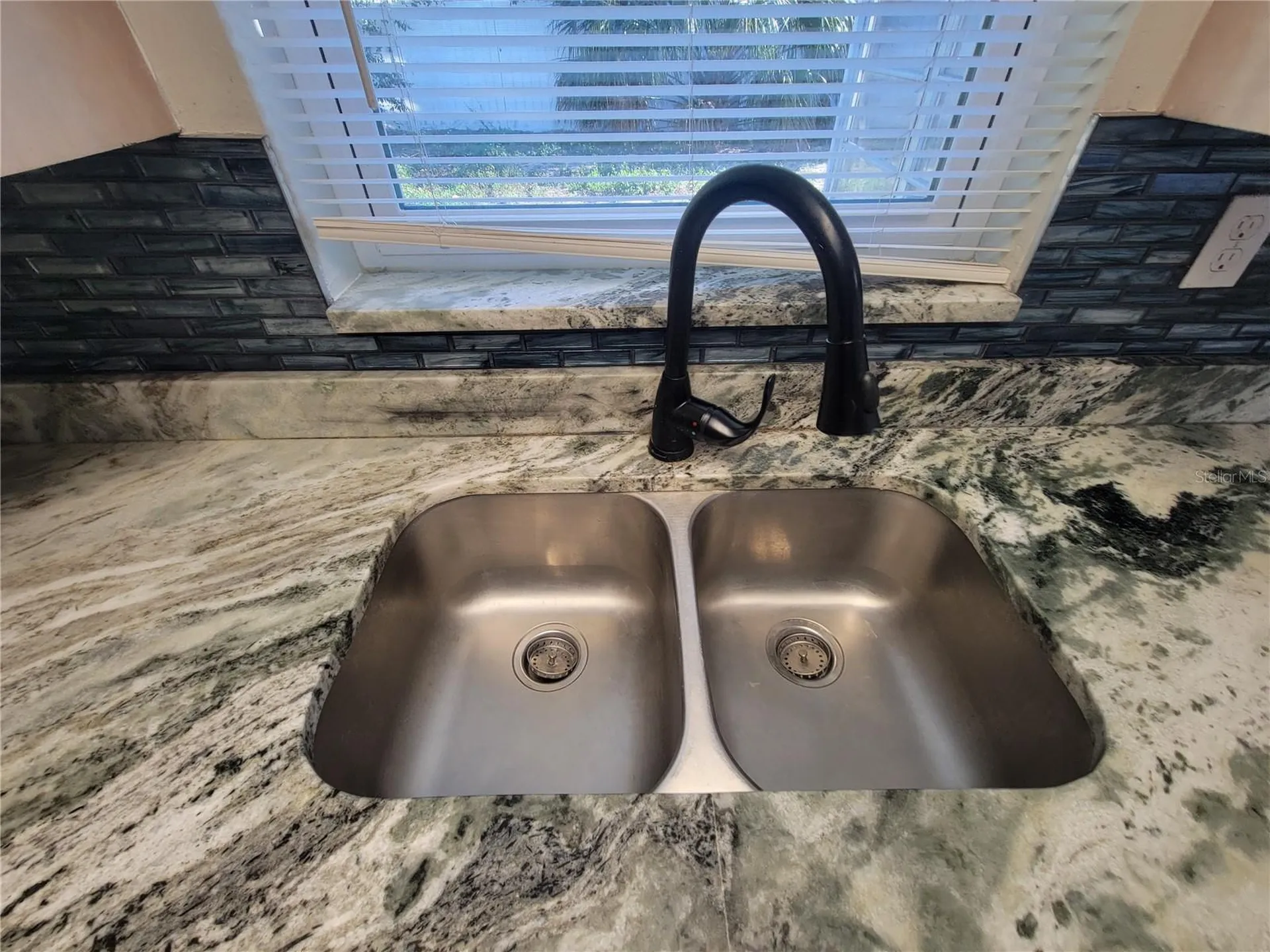 4214 Ridgefield Avenue Holiday FL 34691