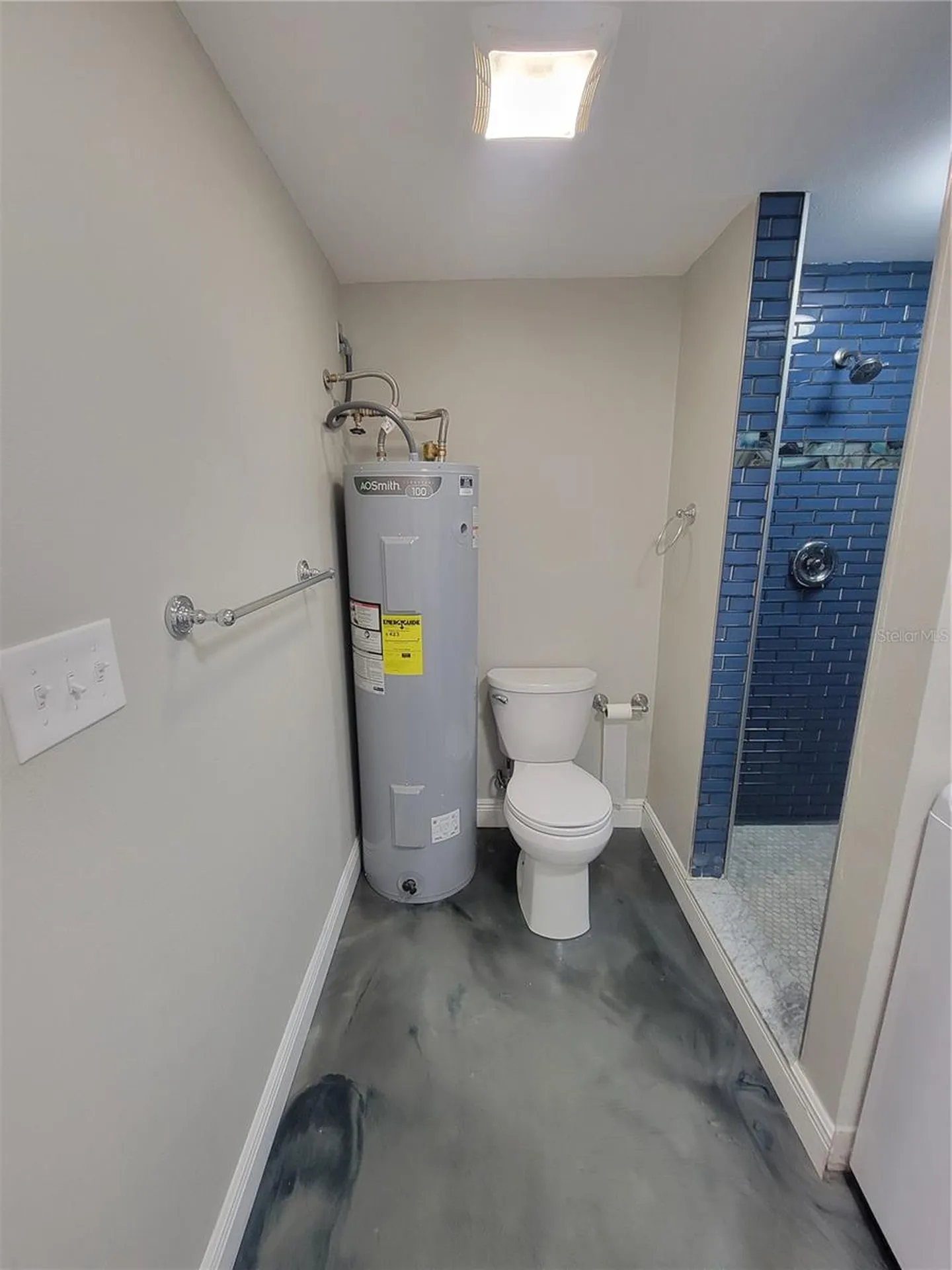 4214 Ridgefield Avenue Holiday FL 34691