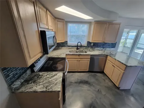 4214 Ridgefield Avenue Holiday FL 34691