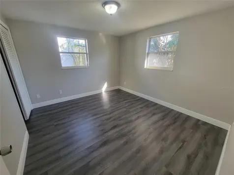 4214 Ridgefield Avenue Holiday FL 34691