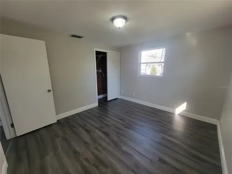 4214 Ridgefield Avenue Holiday FL 34691