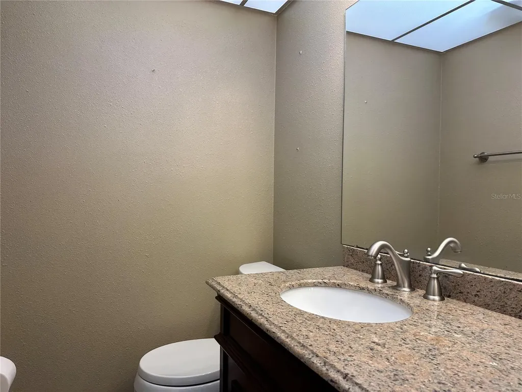 209 NE Lincoln Circle N St Petersburg FL 33702
