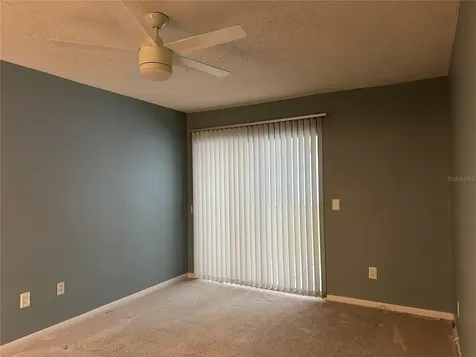 209 NE Lincoln Circle N St Petersburg FL 33702