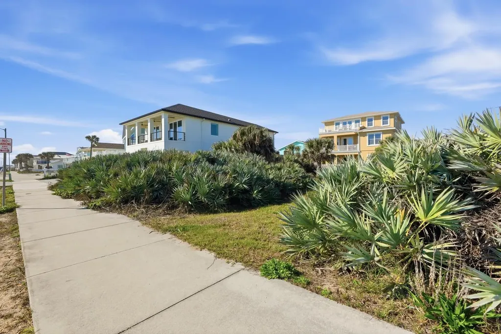 2208 S Ocean Shore Boulevard Flagler Beach FL 32136
