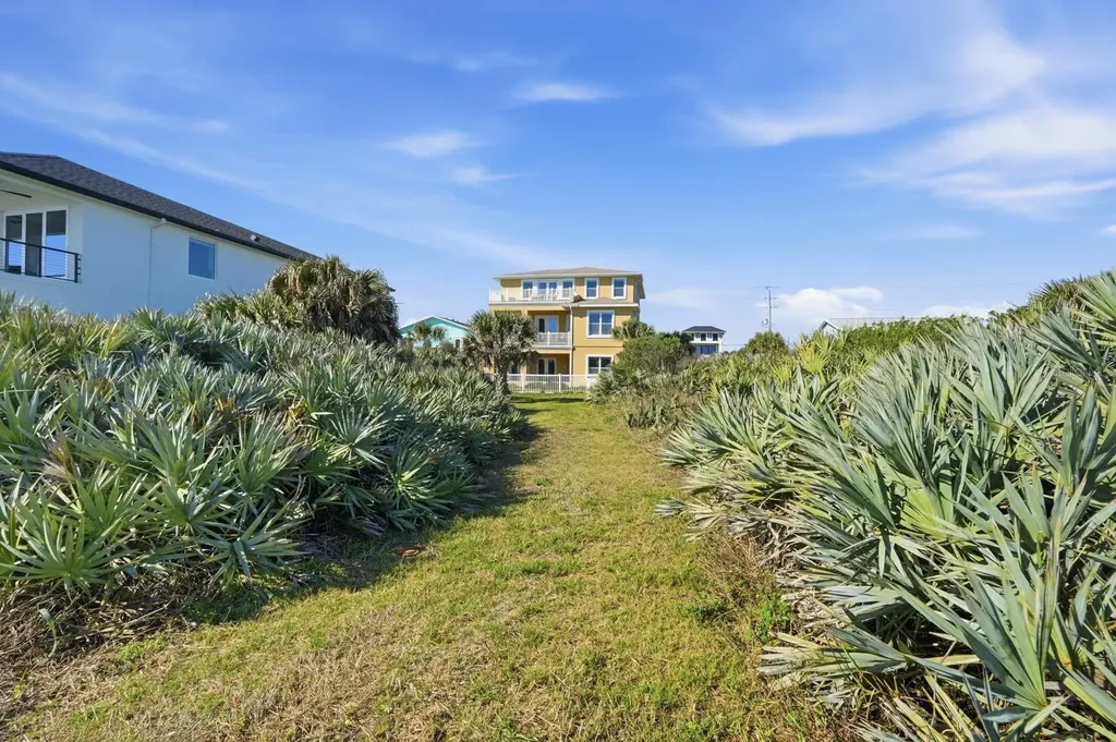 2208 S Ocean Shore Boulevard Flagler Beach FL 32136