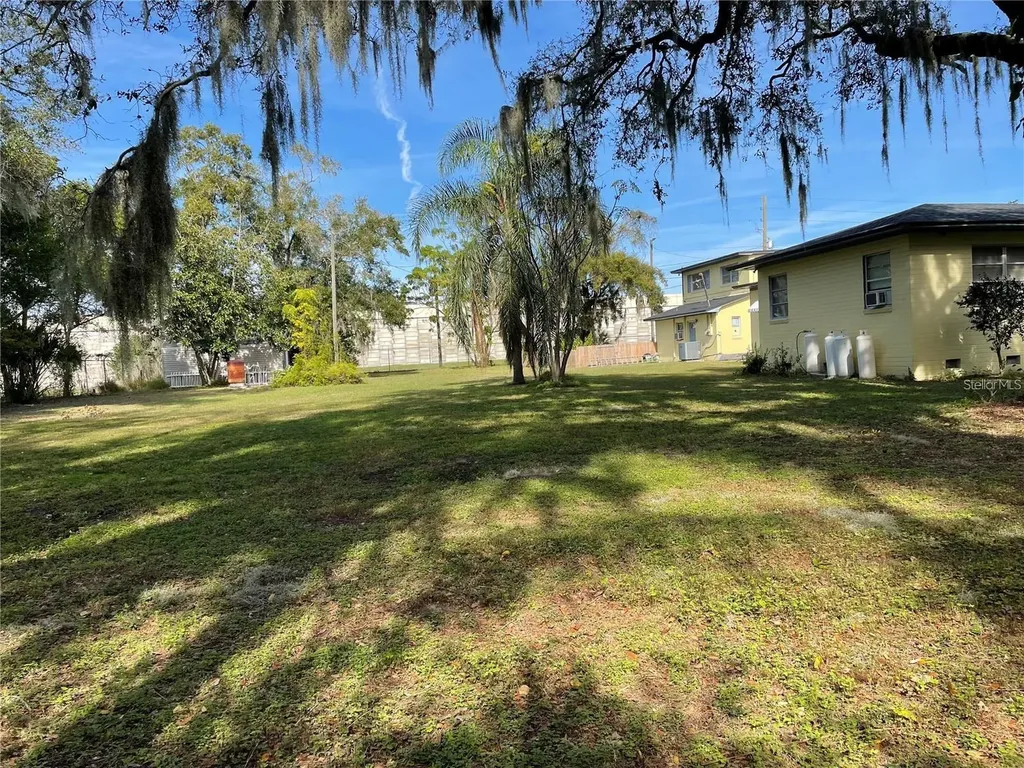 750 Charlie Taylor Road Plant City FL 33566