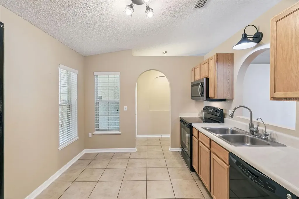 5230 Silver Thistle Lane St Cloud FL 34772