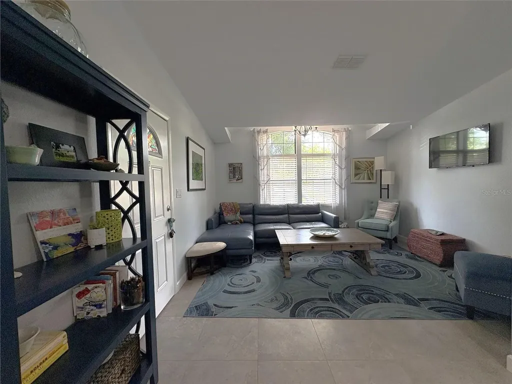 4045 Palau Drive Sarasota FL 34241