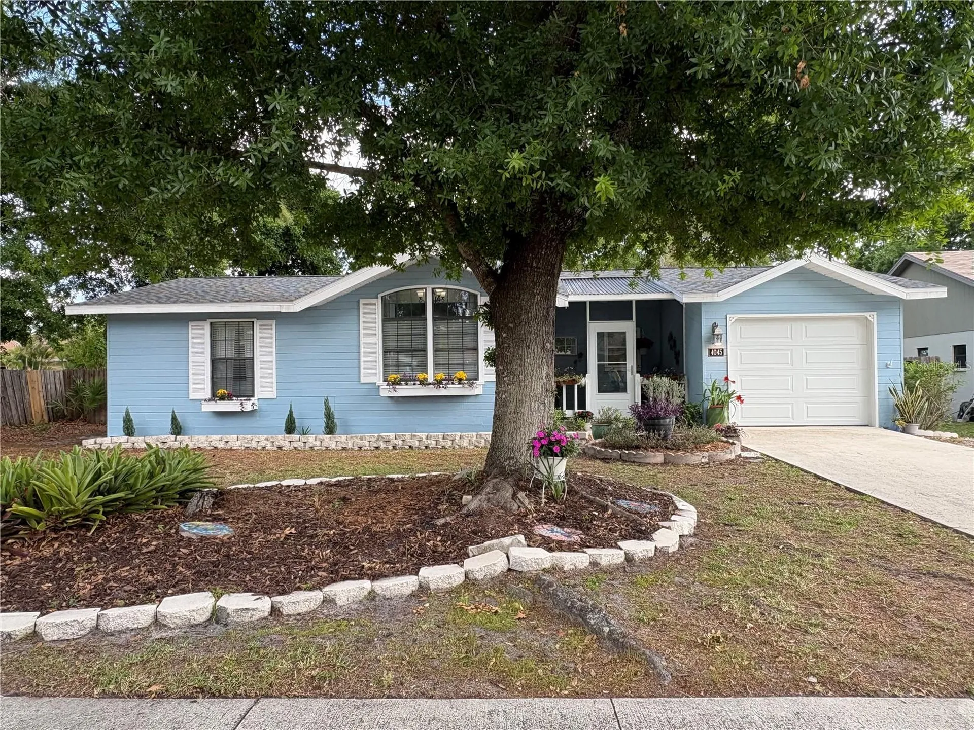 4045 Palau Drive Sarasota FL 34241