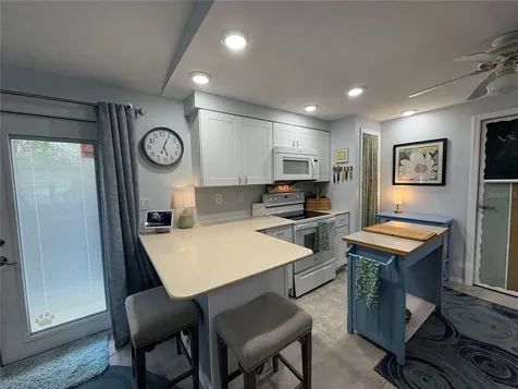 4045 Palau Drive Sarasota FL 34241