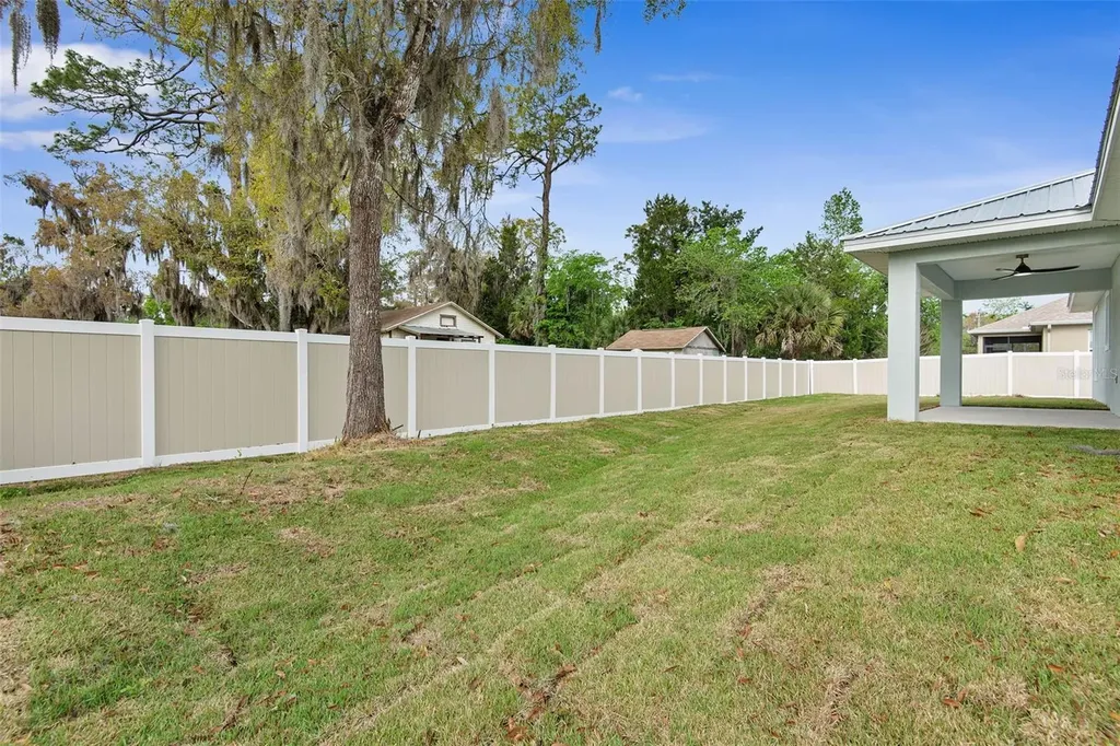 261 S Main Street Bunnell FL 32110